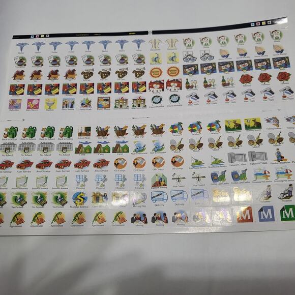 Andrews McMeel Posh Deluxe Organizer 17-Month 2022-2023 Monthly/Weekly Planner - Picture 13 of 16